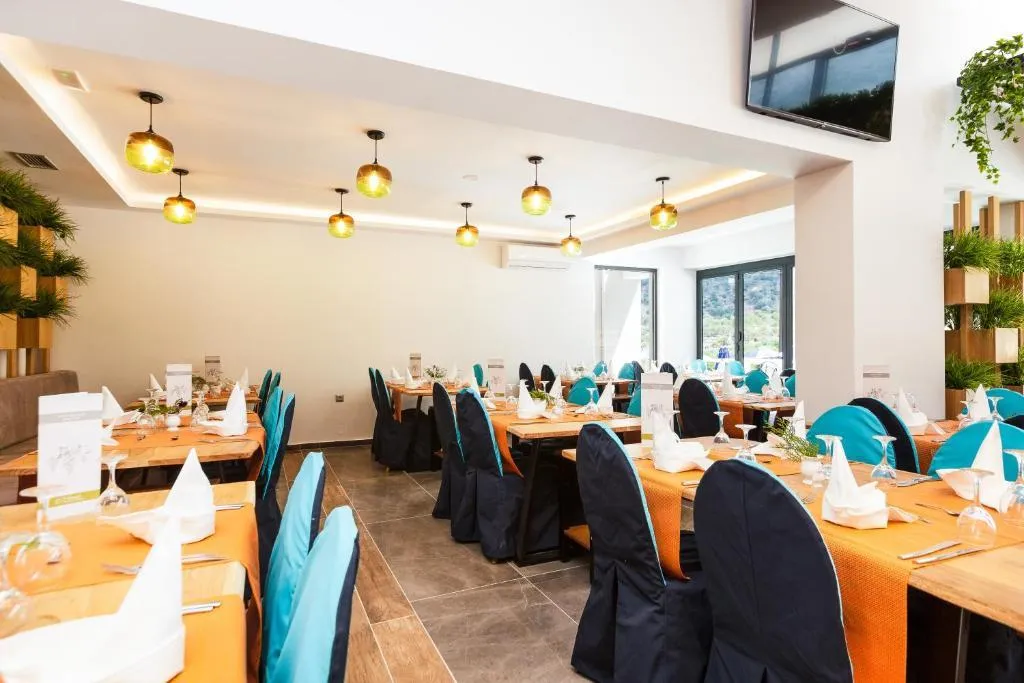 Restaurant, T Hotel Premium Suites, Crete