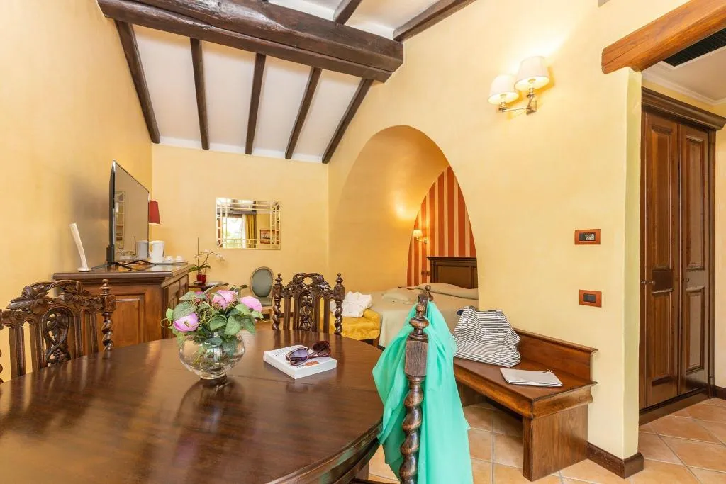 Room, Arbatasar, Cagliari
