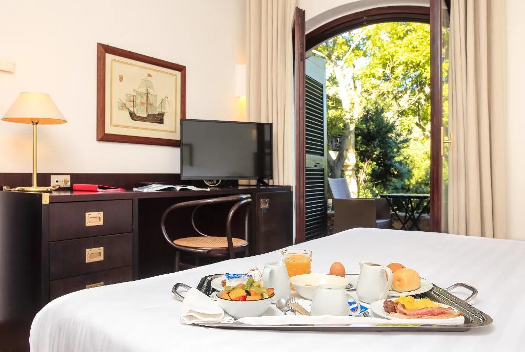 DOUBLE CLASSIC GARDEN VIEW Room, Le Ginestre, Olbia