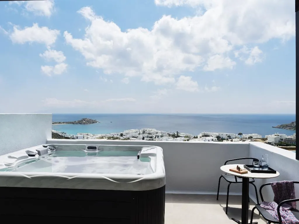 JUNIOR SUITE WITH JACUZZI Room, Ezio Bo Luxury Living, Mykonos