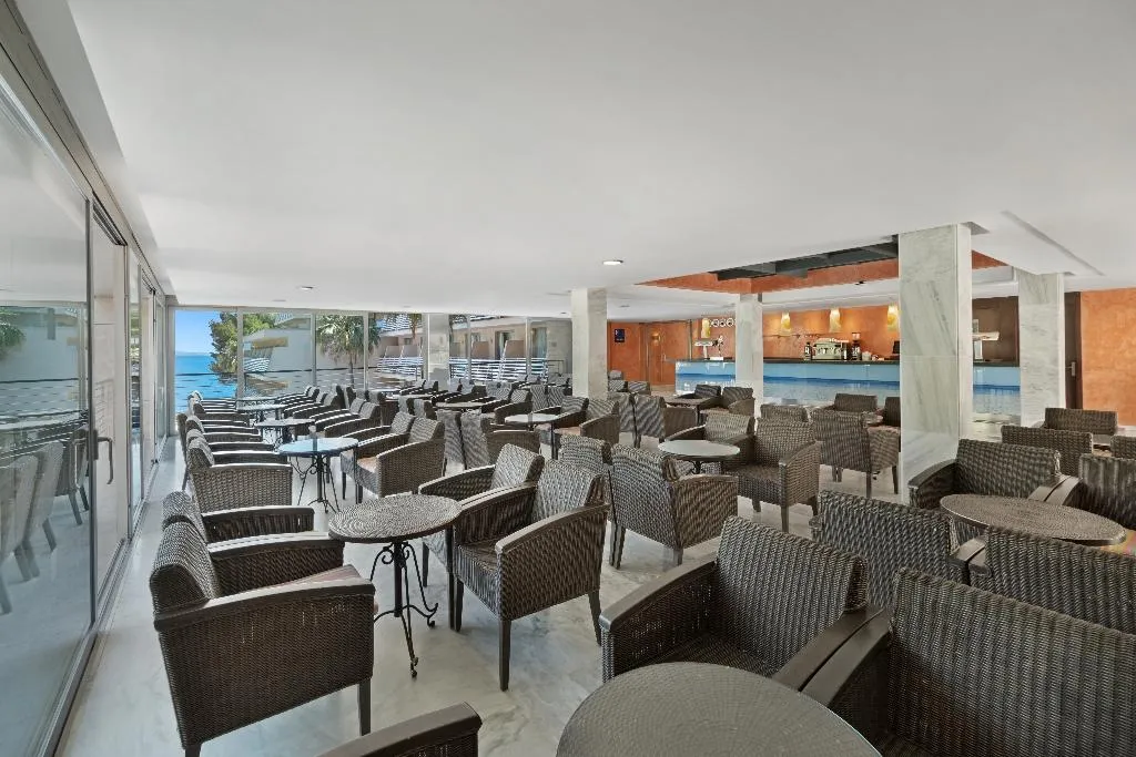 Restaurant, Occidental Cala Viñas, Majorca