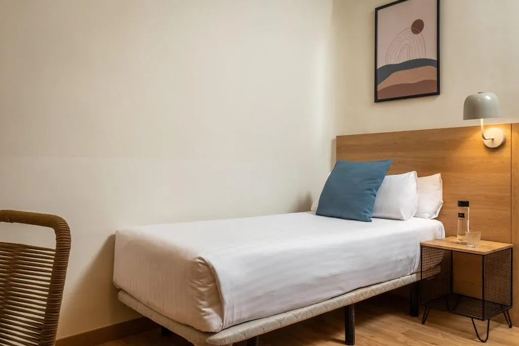 SINGLE STANDARD Room, Erba By Pillow, Costa Brava