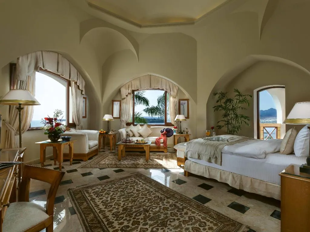 Room, Mövenpick Sharm El Sheikh, Red Sea Riviera