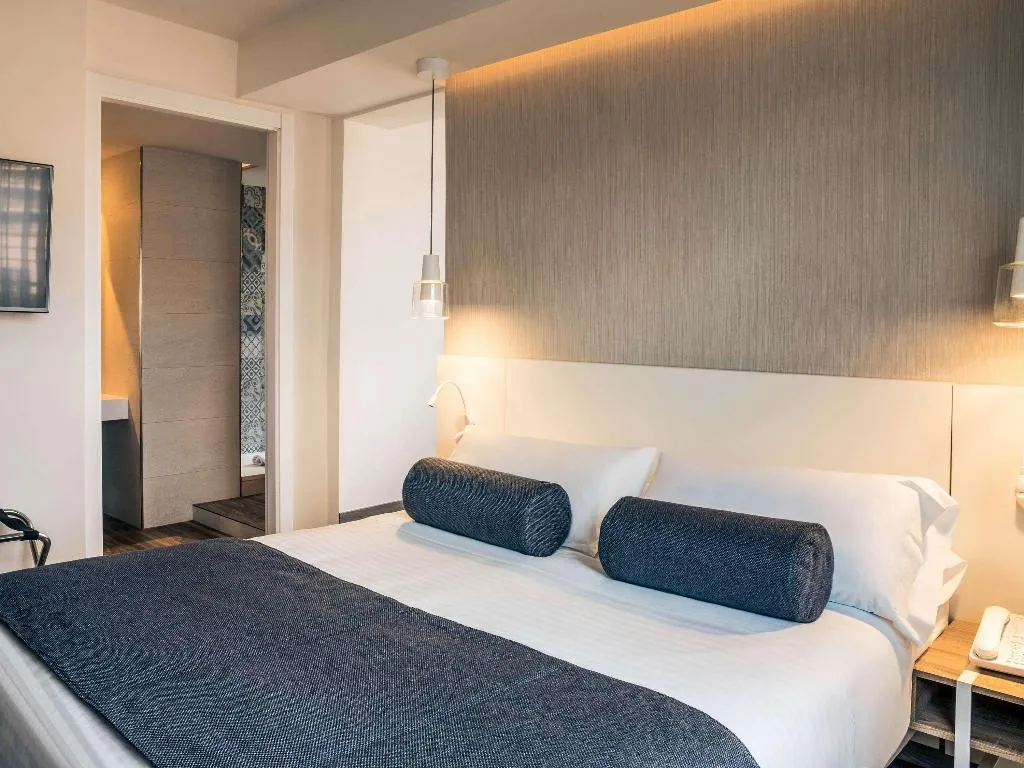 TWIN STANDARD Room, Mercure Barcelona Condor, Barcelona