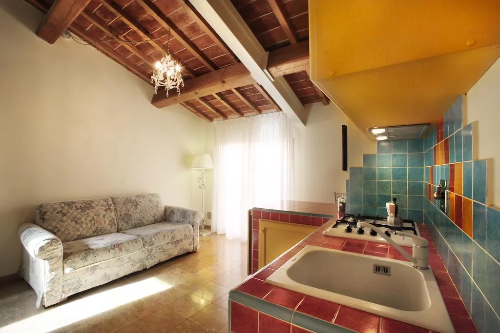 APARTMENT CAPACITY 4 ONE BEDROOM Room, Villa Lucrezia Firenze, Florence