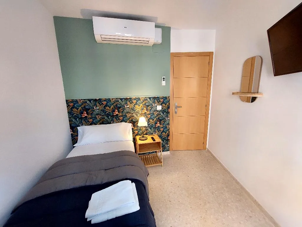 SINGLE COMFORT Room, Habitaciones Barra89, Valencia