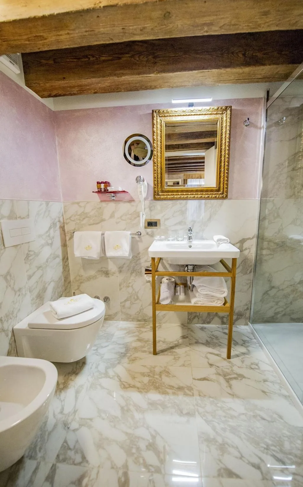 Room, EGO' Residence Venice, Venice