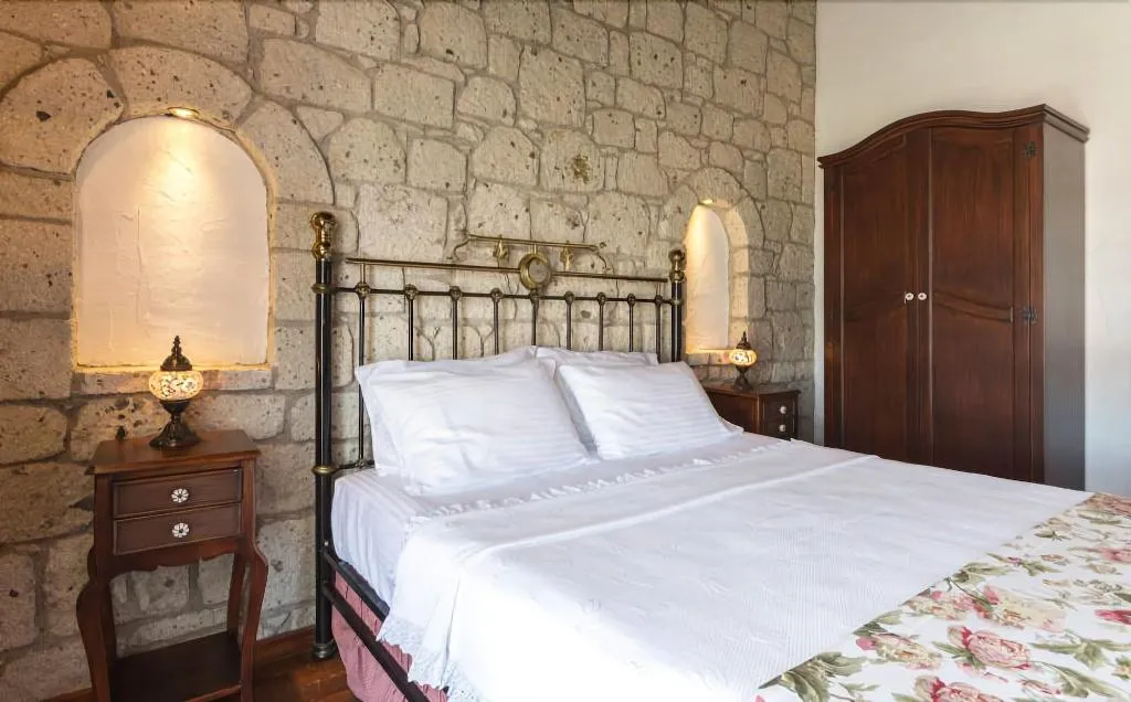Room, Asma Han Hotel, Izmir