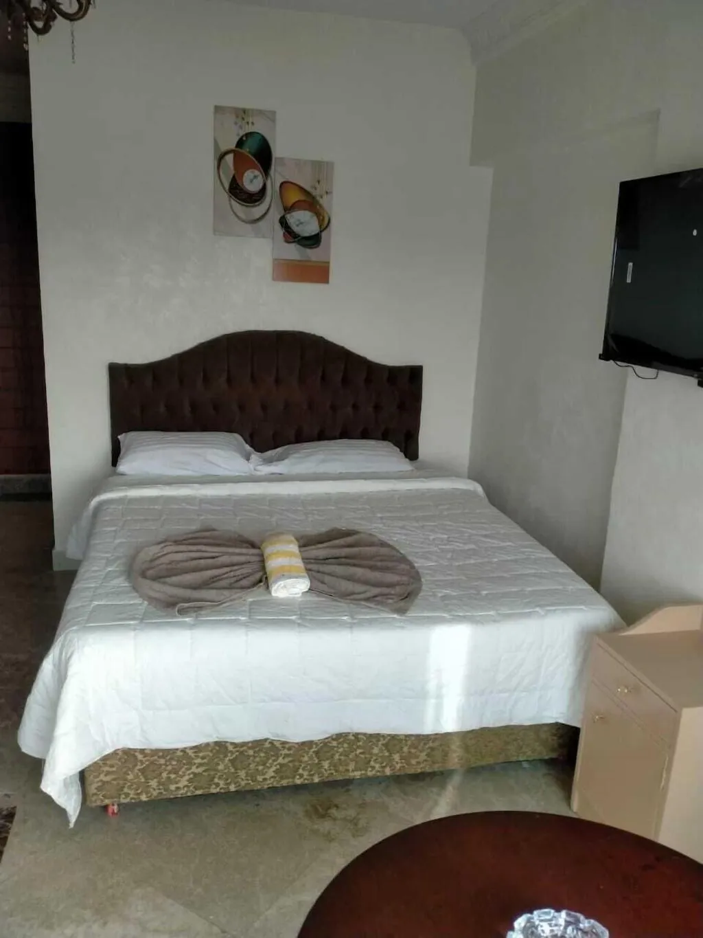 Room, Nile Sky Hotel and Suites, Cairo