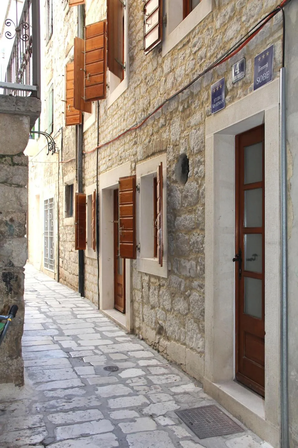 General view, Old Theatre Rooms And Apartments, Split