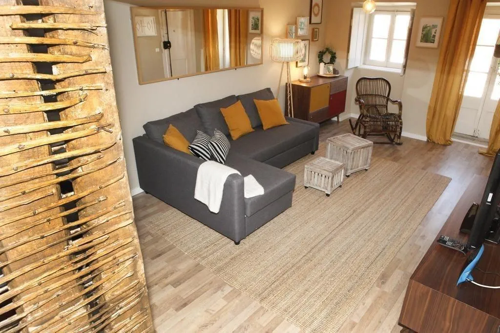Room, Flores Guest House, Lisbon