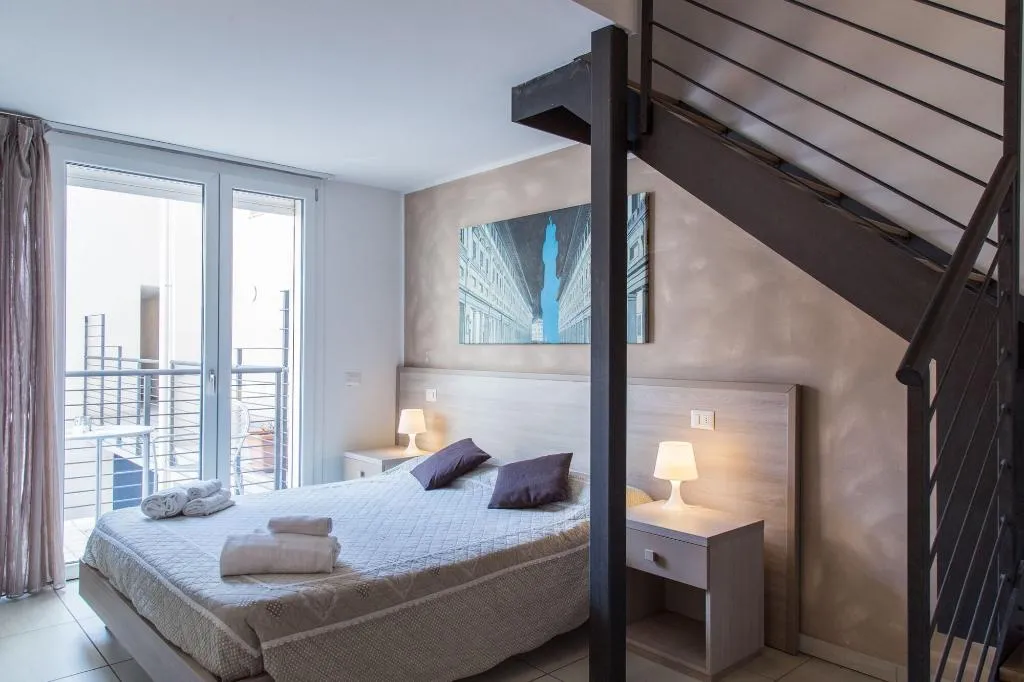 Room, Centrale B B, Florence