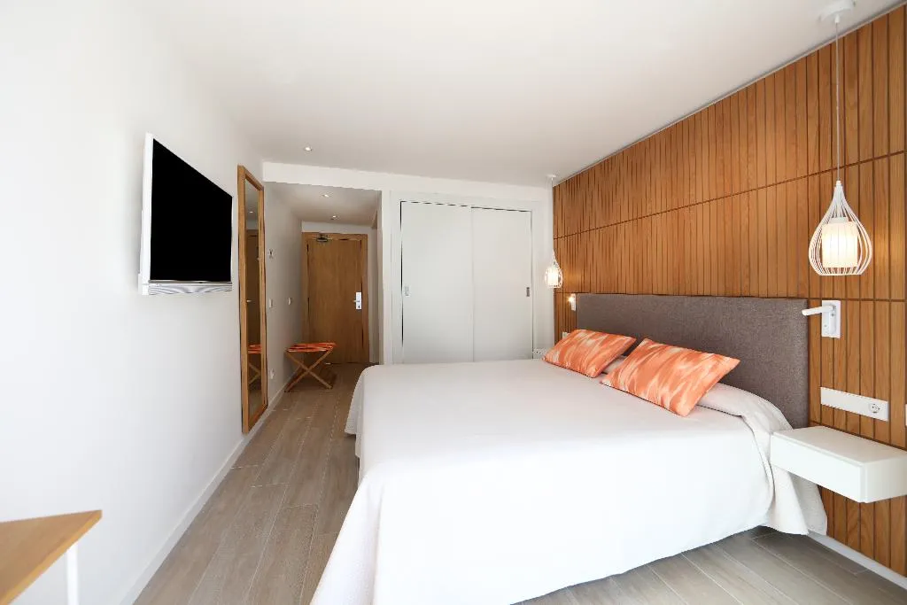 DOUBLE SIDE SEA VIEW Room, Iberostar Waves Playa de Muro, Majorca