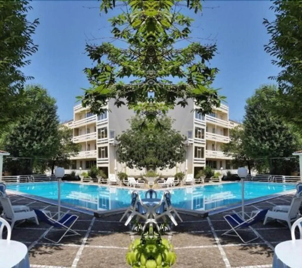 Pool, Mondial Park Hotel, Rome