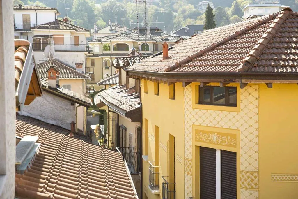 General view, Primavera, Milan