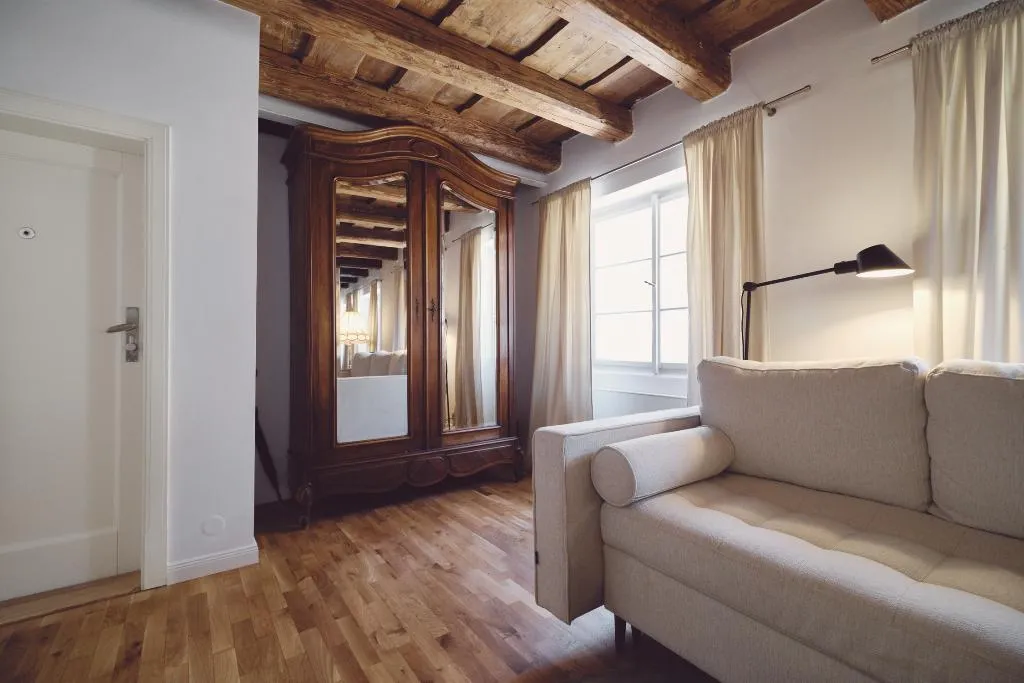 QUADRUPLE DELUXE Room, Domus Balthasar, Prague