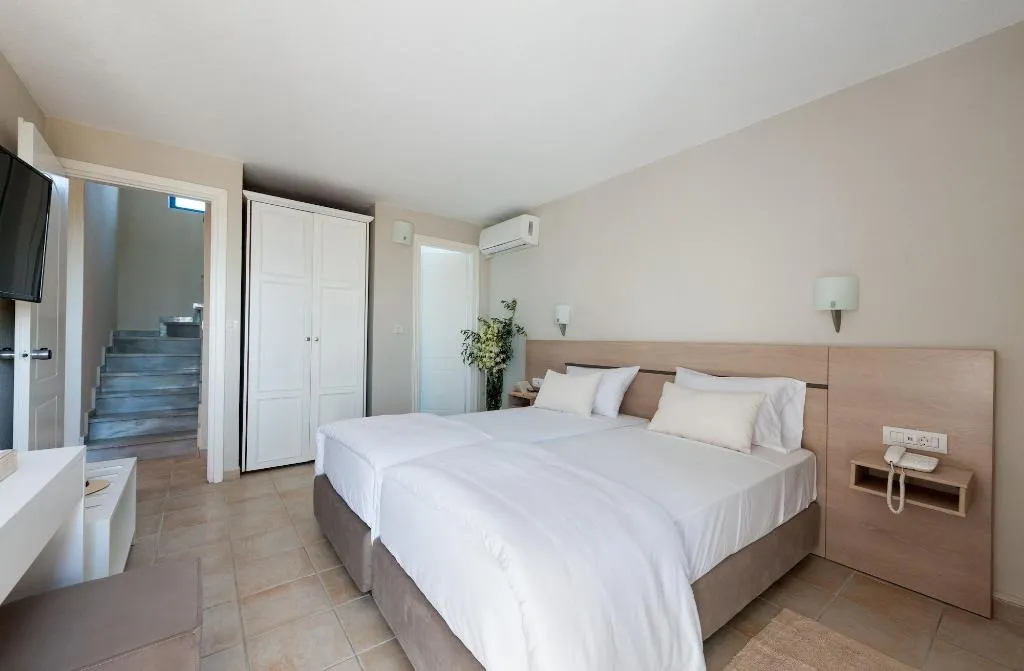 Room, Ammoudia Maisonettes, Corfu