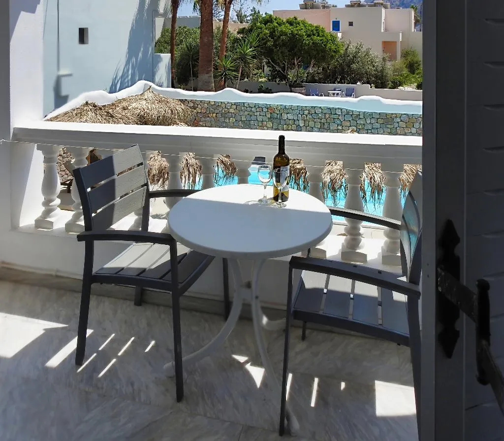DOUBLE STANDARD Room, Avraki, Santorini