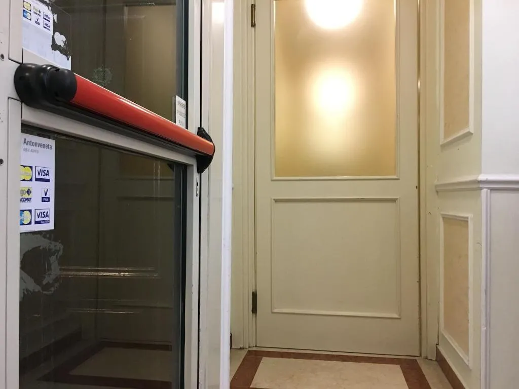 Lobby, Hotel Positano, Naples