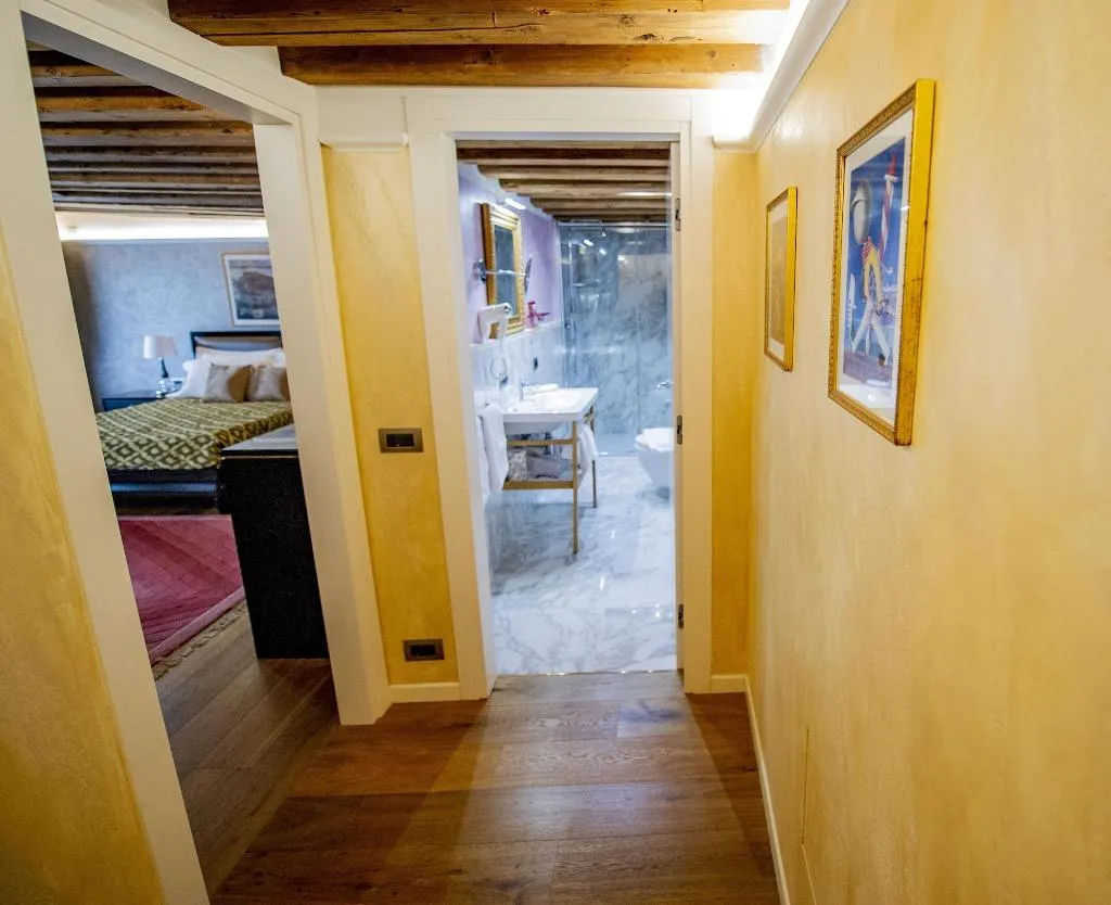 Room, EGO' Residence Venice, Venice