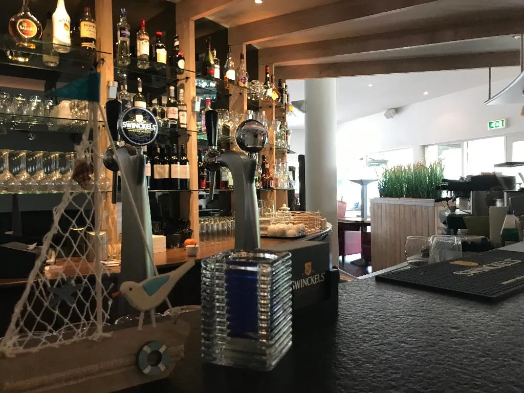 Bar, Fletcher Strandhotel Renesse, Amsterdam