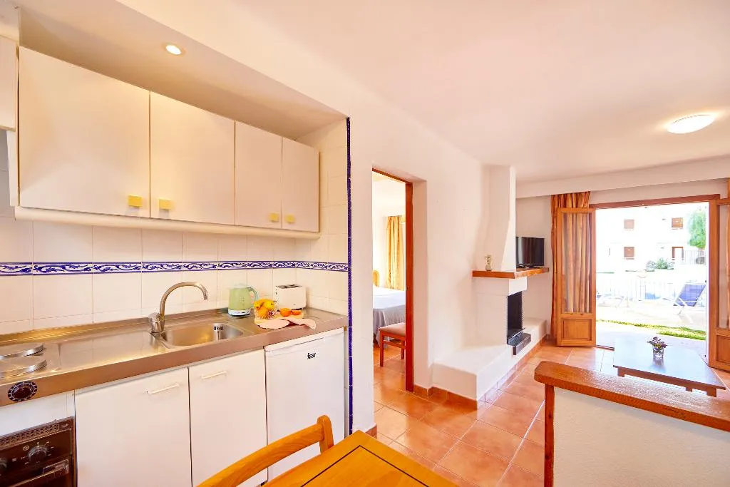 APARTMENT TWO BEDROOMS Room, Gavimar Cala Gran Costa Del Sur, Majorca