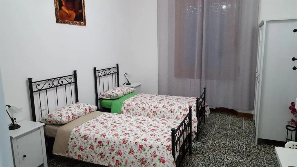 Room, Dimora Del Magnifico, Florence