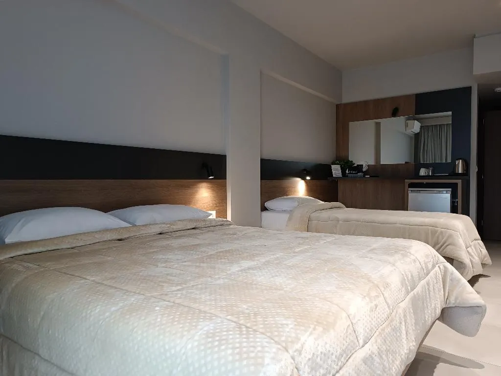 TRIPLE STANDARD Room, Elizabeth Queen Luxury Rooms, Thessaloniki