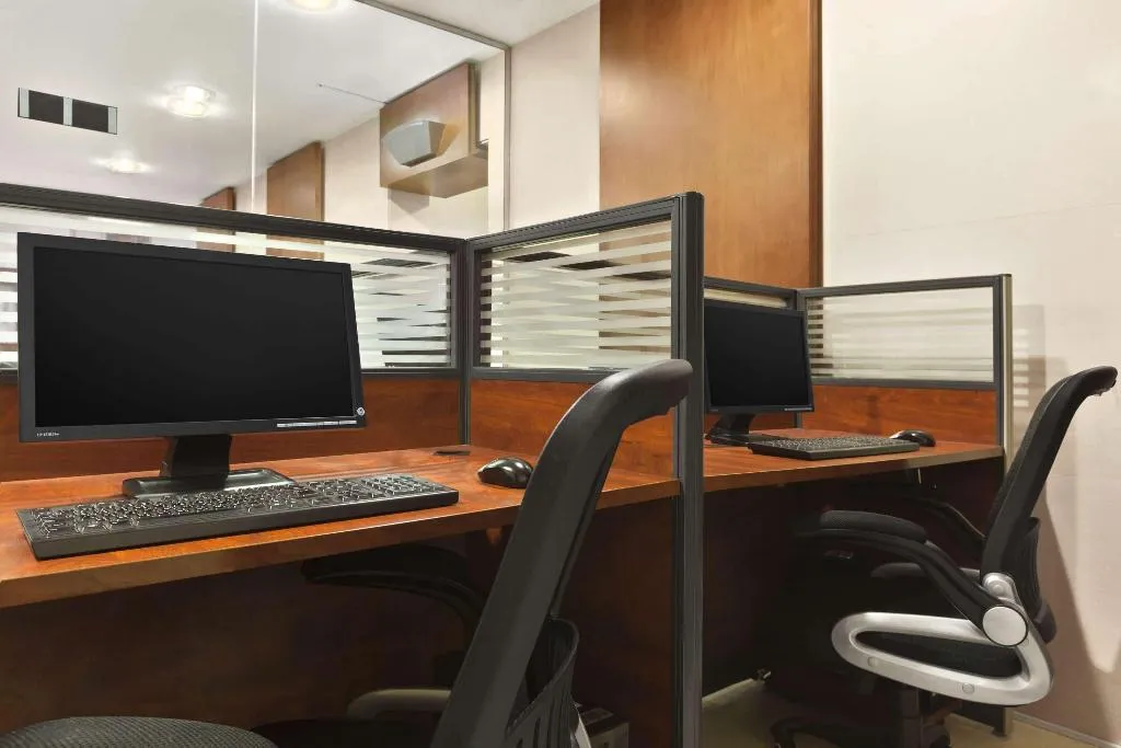 Conferences, Ramada Hotel & Suite Ajman, Dubai