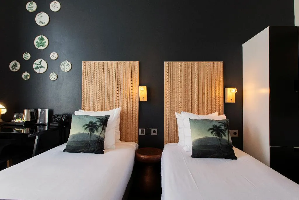 TWIN CANAL VIEW Room, Quentin Amsterdam Hotel, Amsterdam