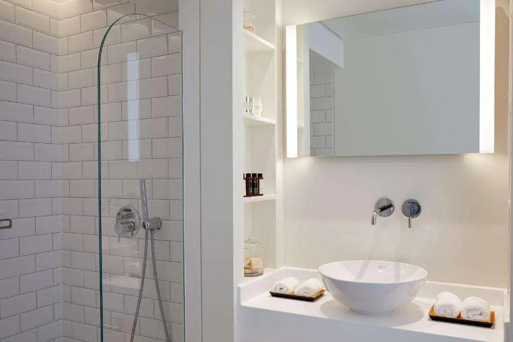 Room, Vincci EverEden, Athens