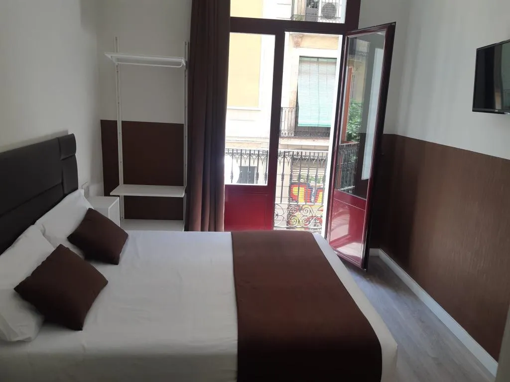 DOUBLE WITH DOUBLE BED Room, BCN Urbaness  Hotels Bonavista, Barcelona
