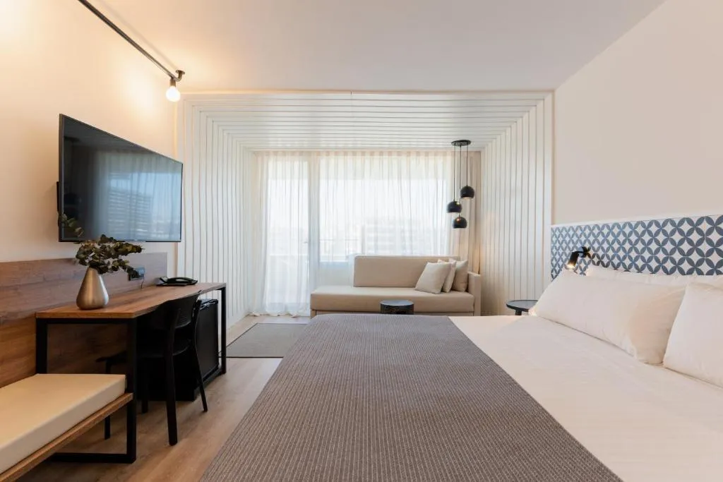 TRIPLE PROMO Room, Magnolia Hotel, Costa Dorada