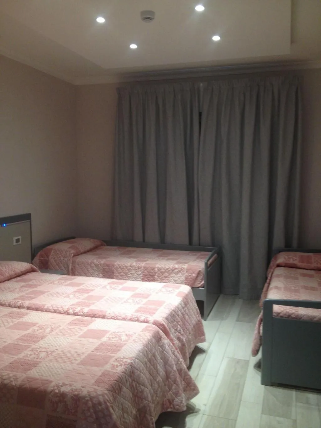 Room, Villa Giulia Ciampino, Rome