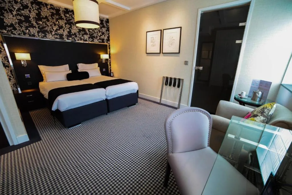 TWIN DELUXE Room, Boutique Hotel Notting Hill, Amsterdam