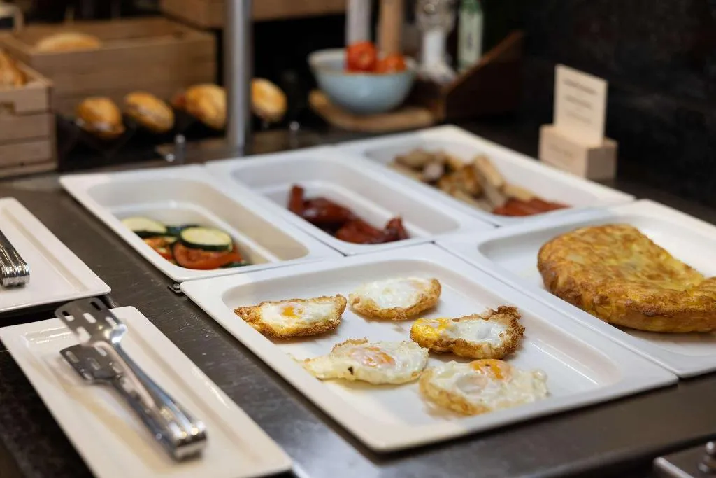 Restaurant, Catalonia Albeniz, Barcelona
