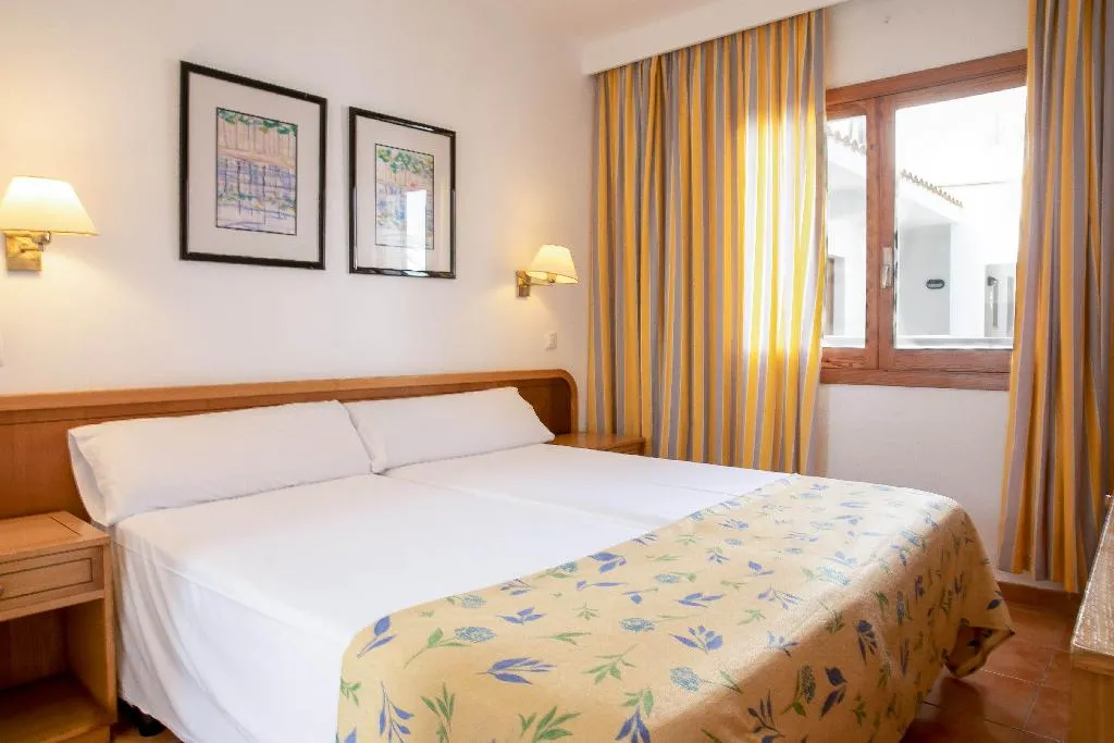 APARTMENT CAPACITY 7 TWO BEDROOMS Room, Gavimar Cala Gran Costa Del Sur, Majorca
