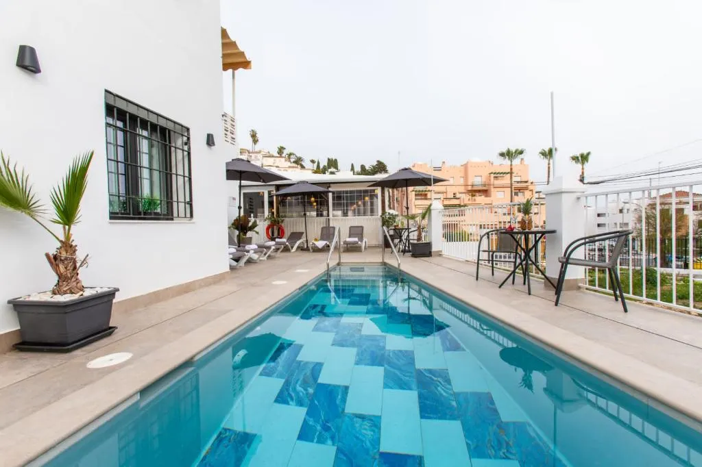 Pool, Boutique Rooms Playa Burriana, Costa Del Sol