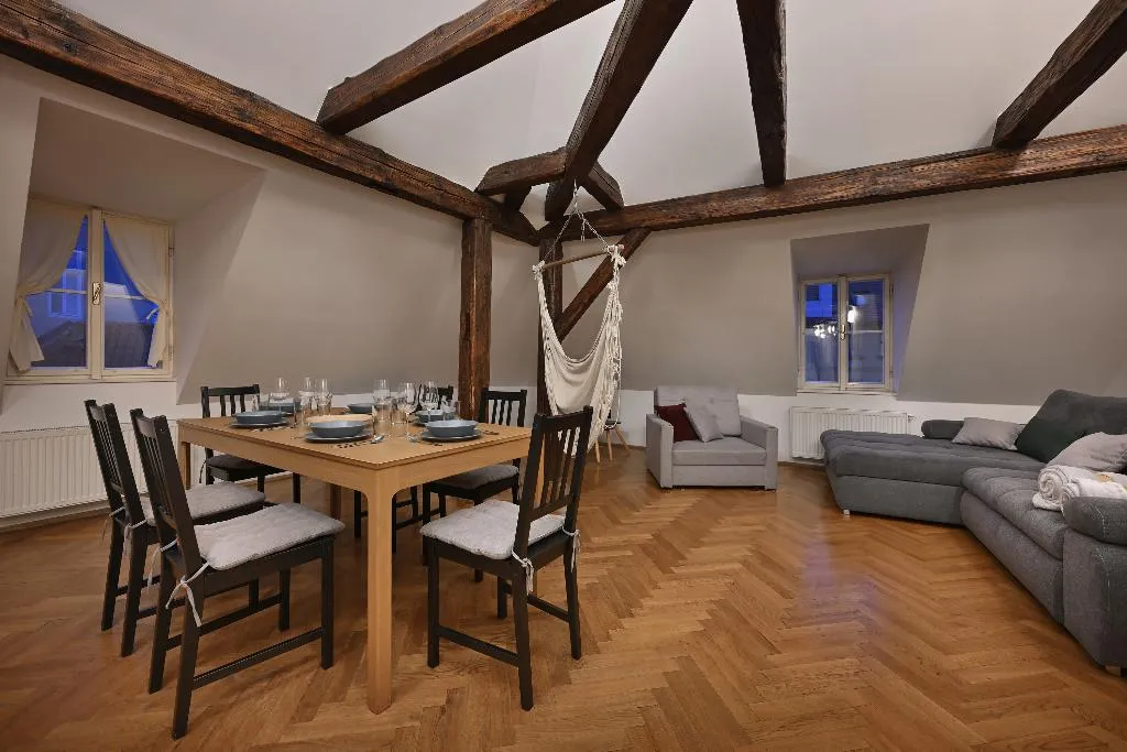 APARTMENT THREE BEDROOMS Room, Boutique Apartments White Swan, Prague