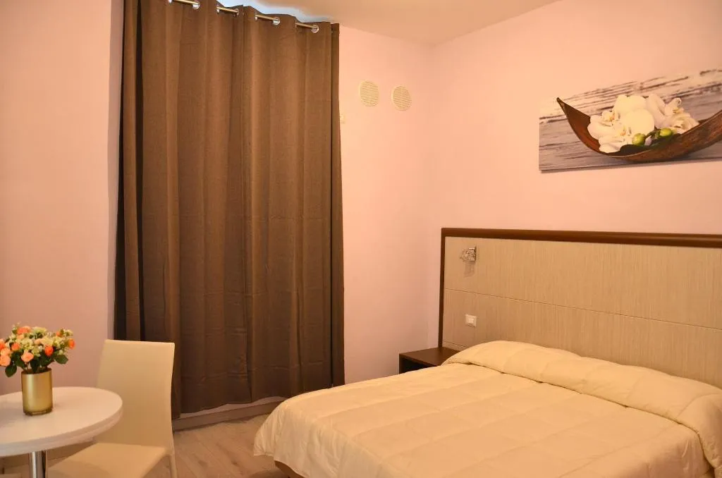 Room, Florence Stadium B&B, Florence