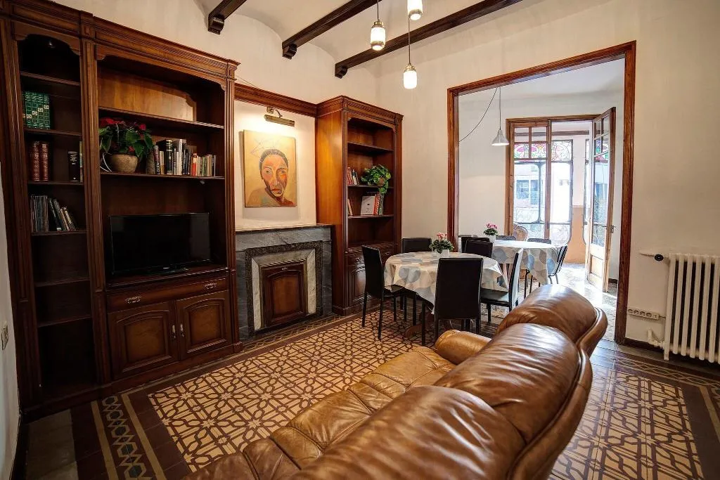 Lobby, Hostel Bed In Girona, Costa Brava