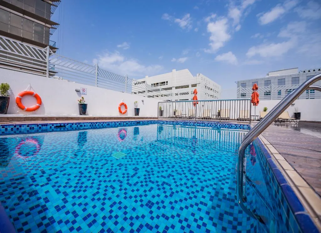 Pool, MENA Plaza Hotel Albarsha, Dubai
