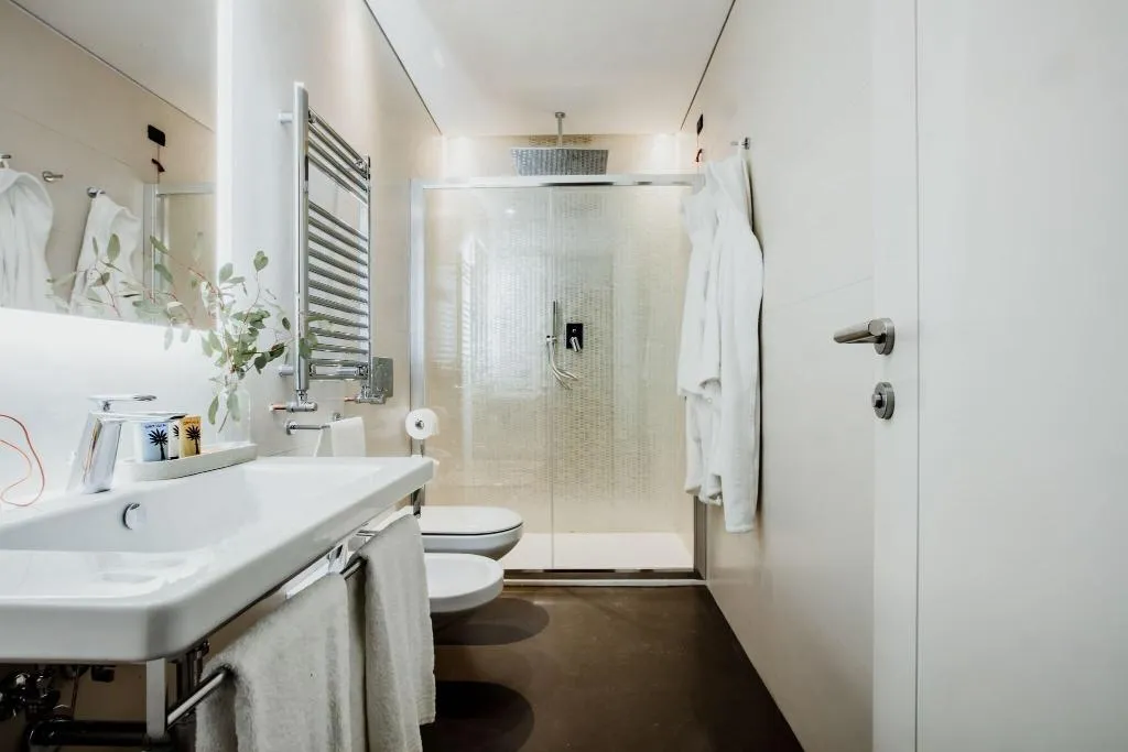 DOUBLE DELUXE KING BED Room, Singer Palace Hotel, Rome