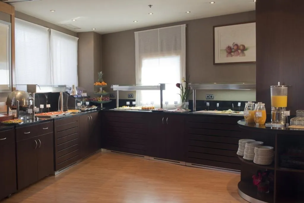Bar, Crisol Via Castellana, Madrid