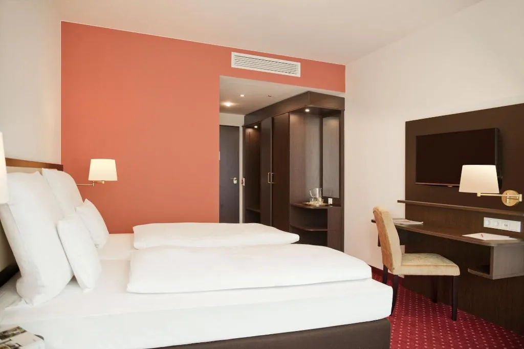 Room, Gold Palais Hotel, Berlin