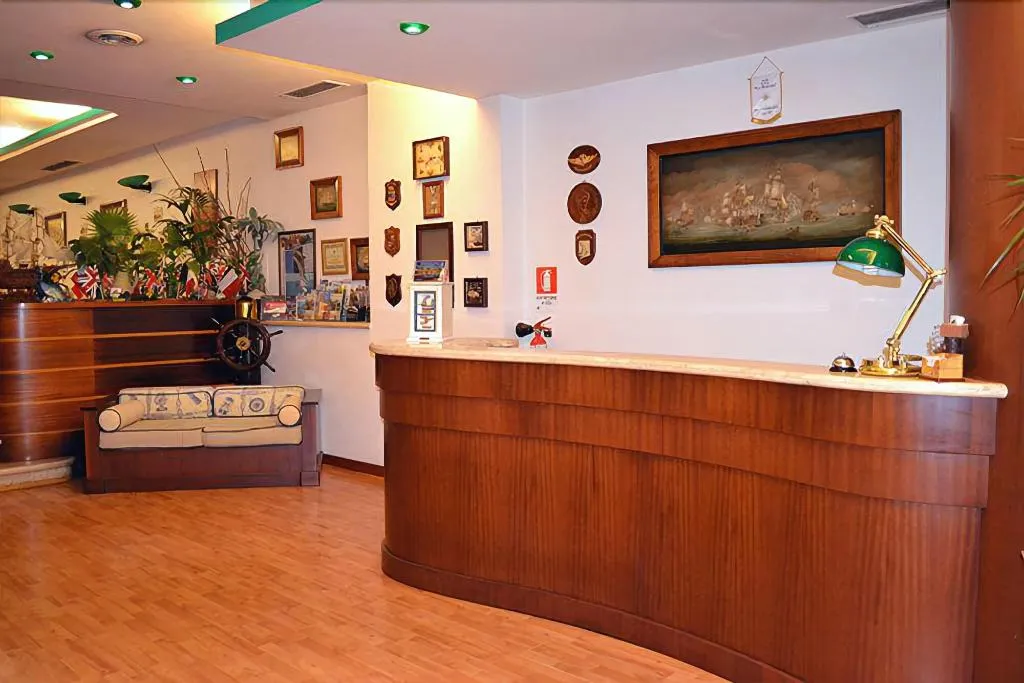 Lobby, Hotel La Bussola, Rome