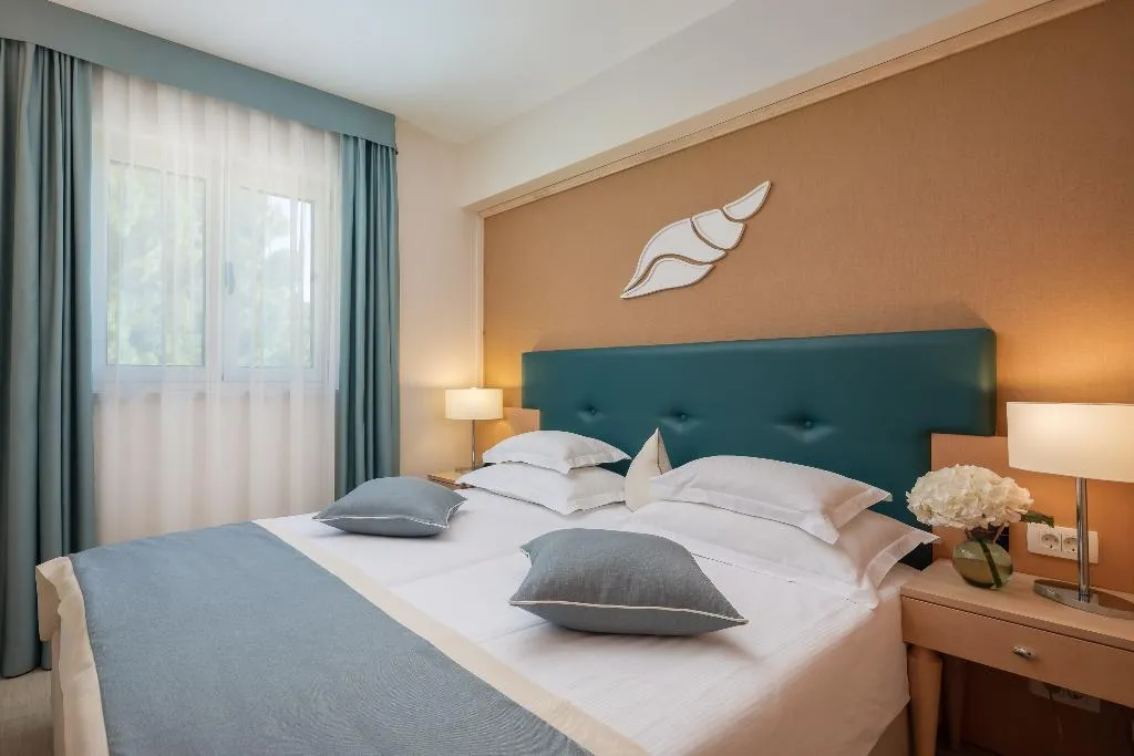 APARTMENT SEA VIEW Room, Aparthotel Flora, Split