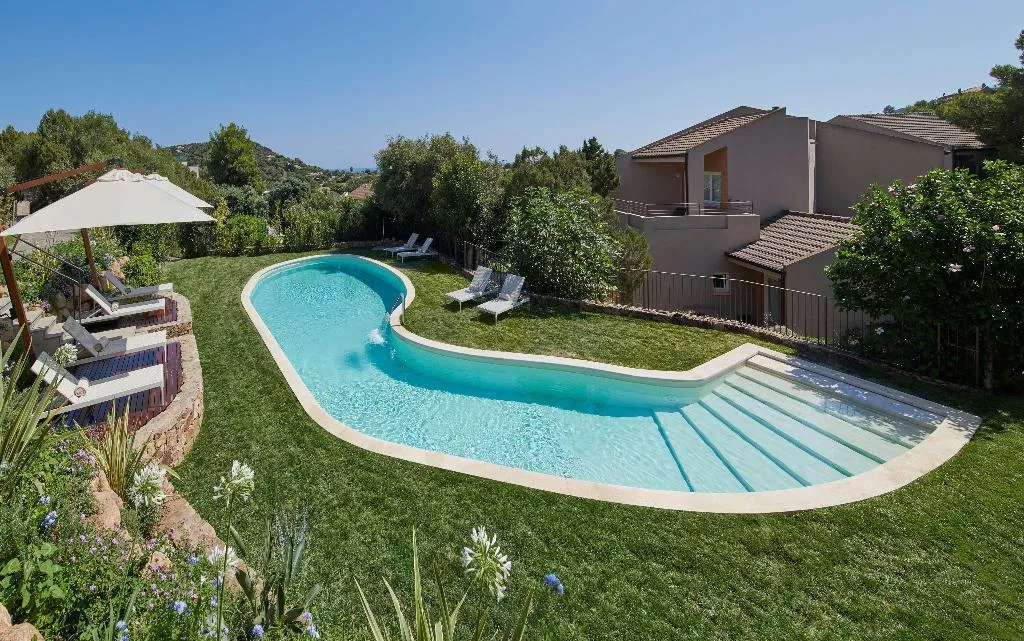 Pool, Conrad Chia Laguna Sardinia, Cagliari