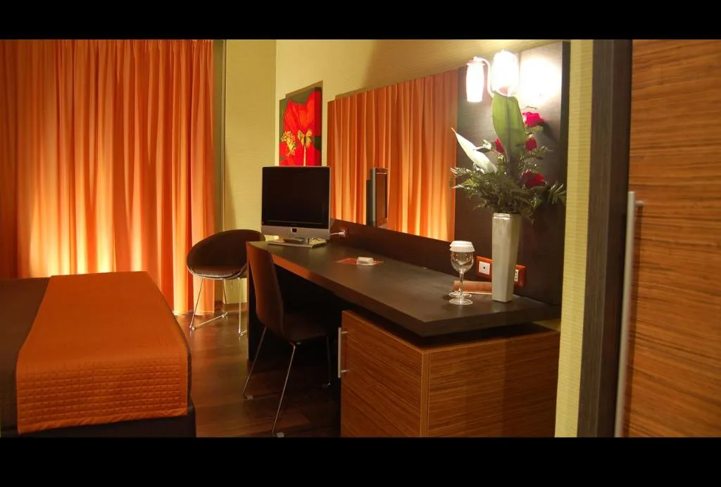 Room, Andrea Doria, Catania