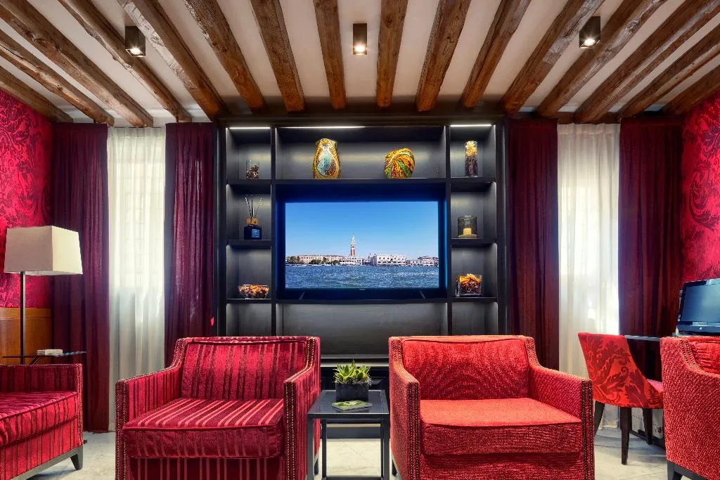 Lobby, Hotel Bisanzio, Venice